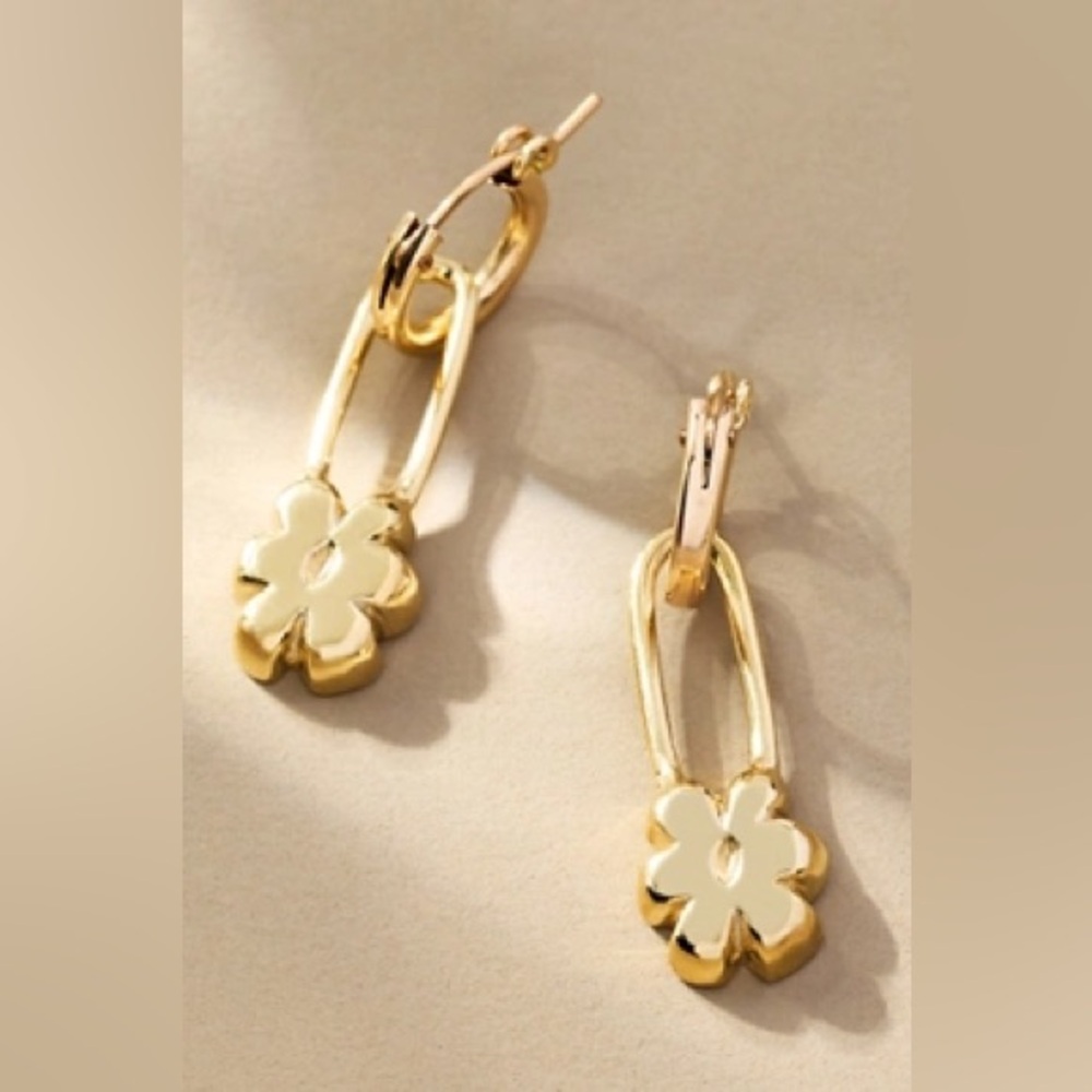 YAM NEW on Card Flower Pin Hoop Earrings GOLD FILLED Drop 1.5” MSRP $150 - Picture 2 of 7